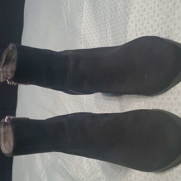 Adrienne vittadini black suede wedge booties - Picture 7 of 8